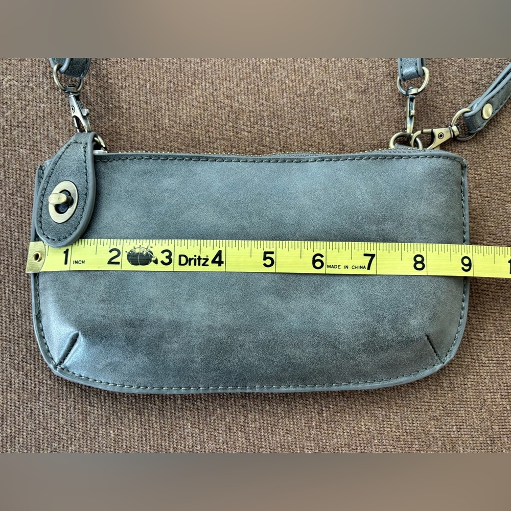 Like New/EUC - Sleek Joy Susan Mini Cross-Body/Wristlet (Gray) - Picture 4 of 13